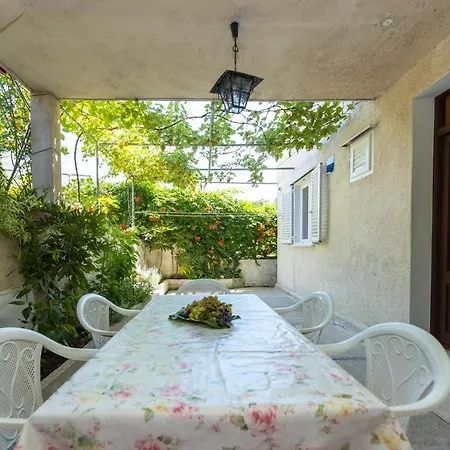 Guest House Riverside Mokosica Exterior photo
