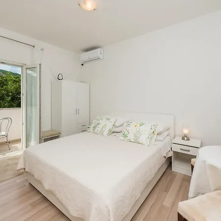 Guest House Riverside Mokosica Room photo