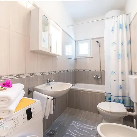 Guest House Riverside Mokosica Room photo