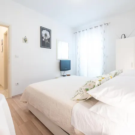 Guest House Riverside Mokosica Room photo