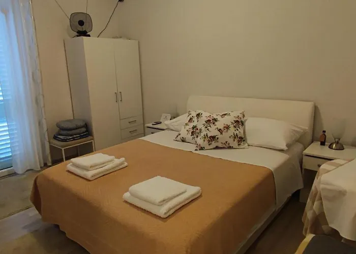 Guest House Riverside